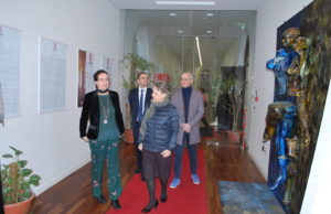 Simonetta Agnello Hornby al Museo Limen Arte. La scrittrice di fama internazionale in visita alla mostra d’arte contemporanea della camera di commercio di Vibo Valentia.